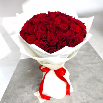 Eternal Romance Roses
