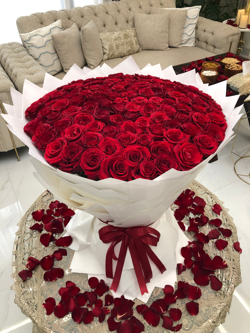 101 Red Roses Bouquet (White Wrapping)