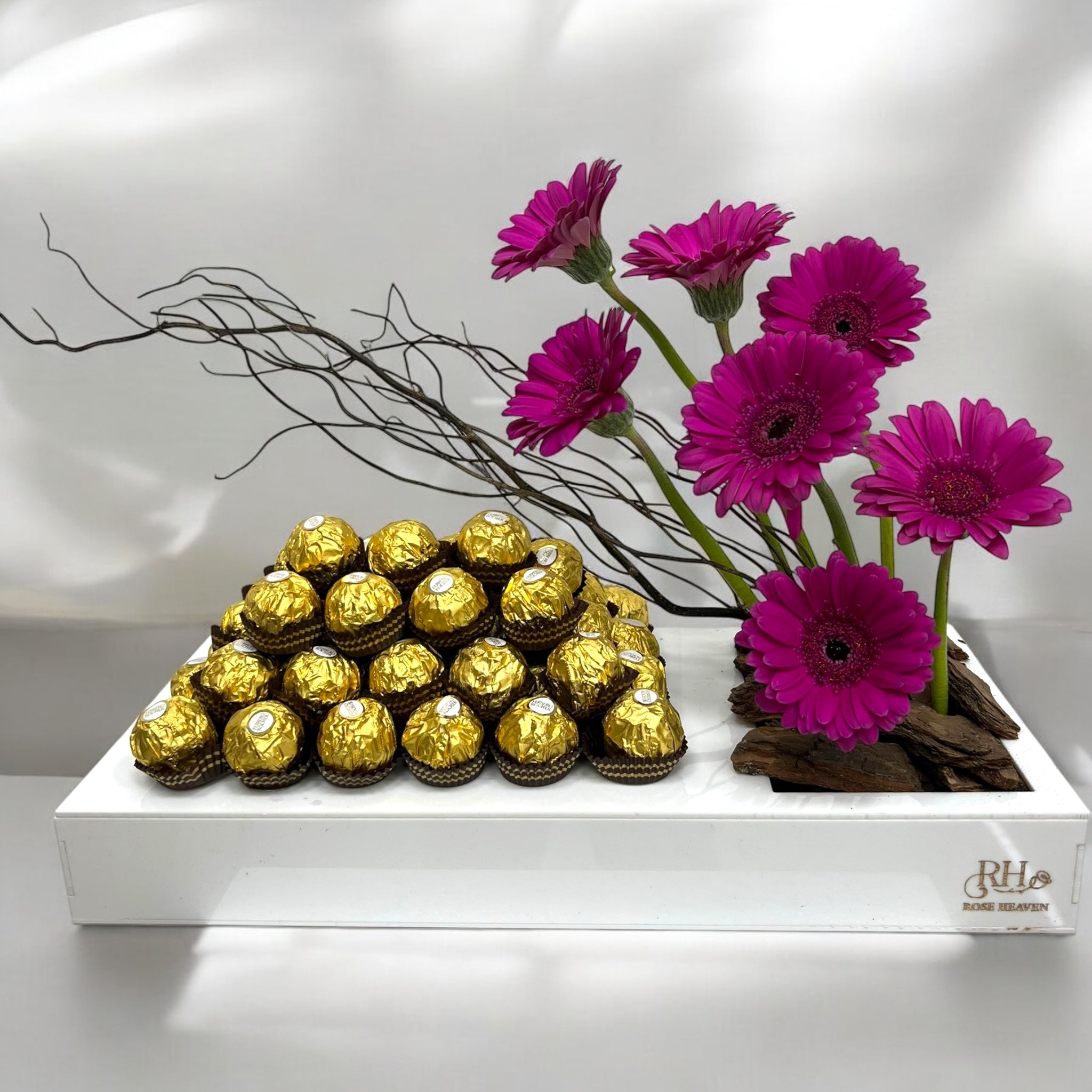 Chocolates & Blooms Luxe