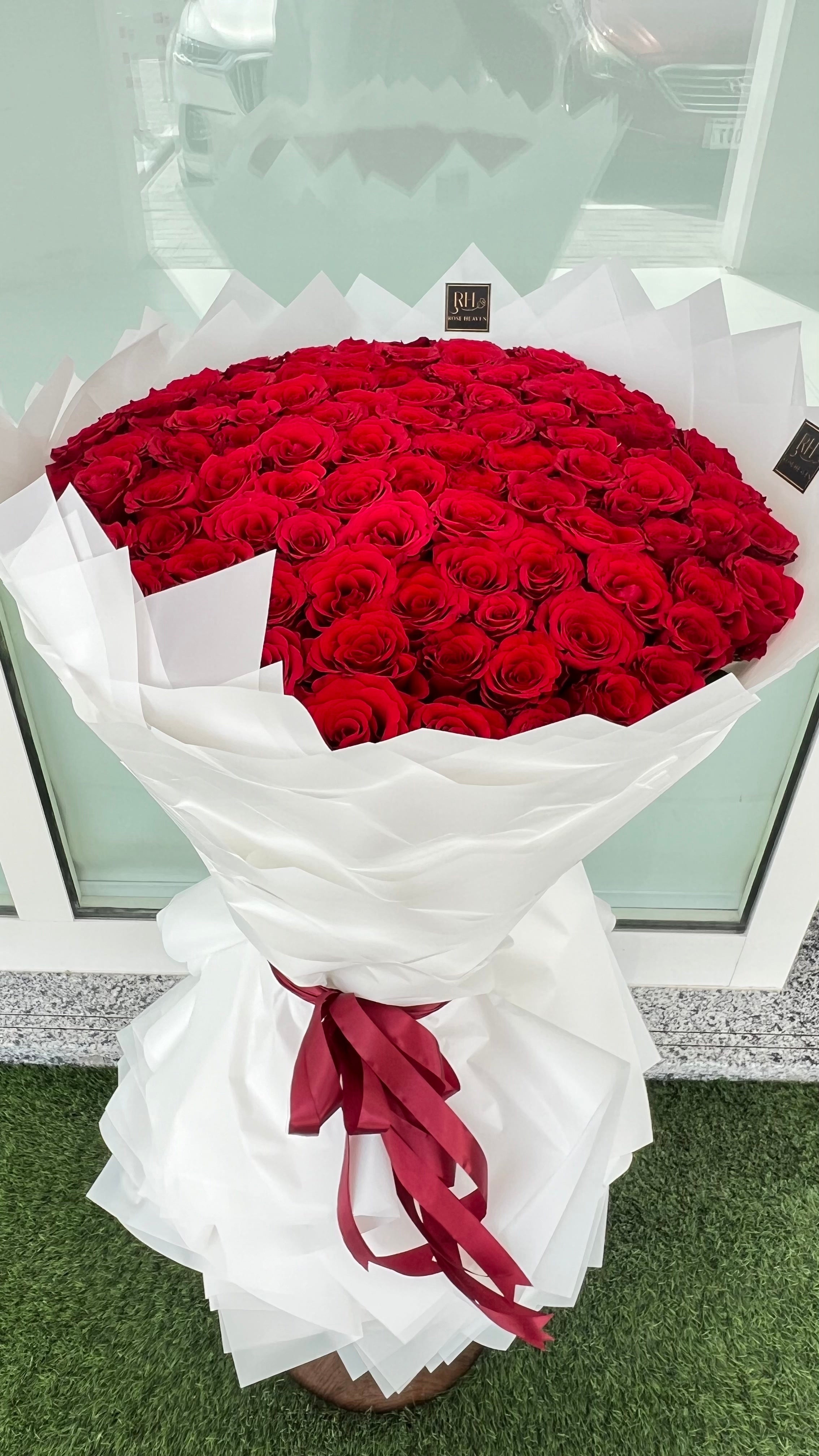 Royal Scarlet Bouquet