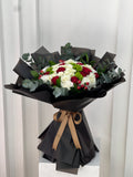 The Elegance Noir Bouquet